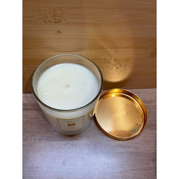 Jo Malone Orange Bitters 7oz 200g scented candle limited edition gold lid - Picture 2 of 3
